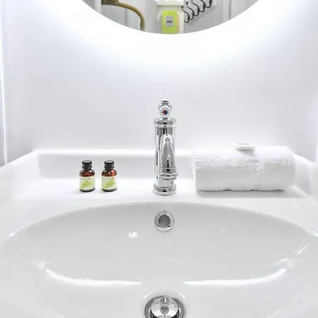 Le Refuge - Studio, Jardin Luxembourg, Montparnasse Daire *