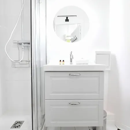 Le Refuge - Studio, Jardin Luxembourg, Montparnasse Paris