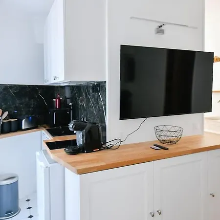 Le Refuge - Studio, Jardin Luxembourg, Montparnasse Apartment *